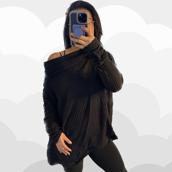 Free People Tops - Free People - Juicy Long Sleeve in Black